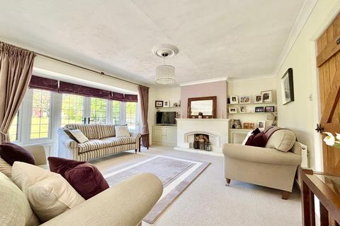 5 bedroom detached house for sale, Collington Lane East, Bexhill-on-Sea, TN39
