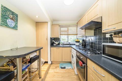 2 bedroom flat for sale, Cherry Garden Street, London SE16