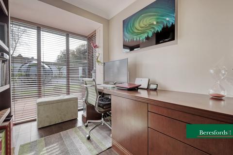 2 Halstead Way, Hutton, Brentwood, CM13 1YQ