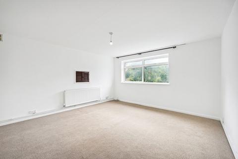 2 bedroom flat for sale, Argyle Road, London W13