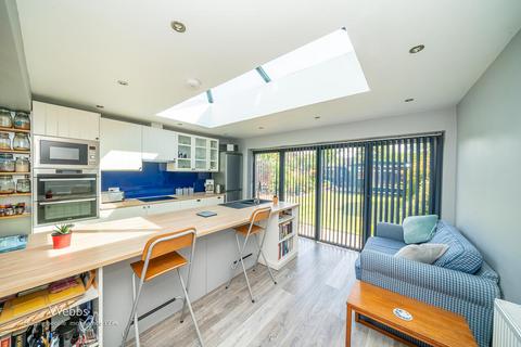 11 Beaumont Road, Walsall, WS6 6EB