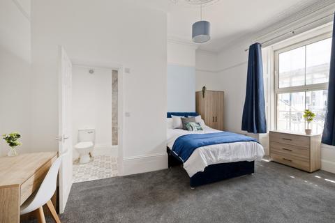 1 bedroom in a house share to rent, 73 Citadel Road, Devon PL1