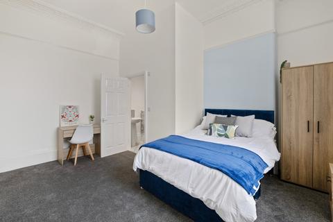 1 bedroom in a house share to rent, 73 Citadel Road, Devon PL1