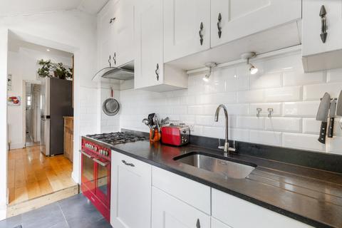 4 Mervyn Road, London, W13 9UN