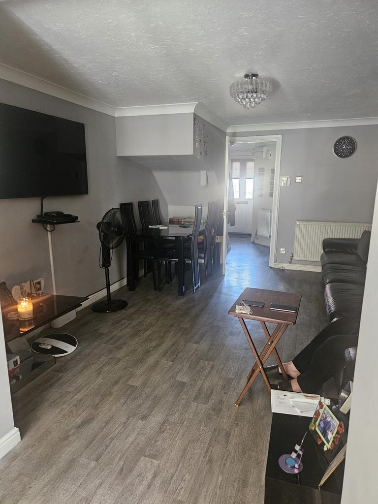 Living/Dining Room