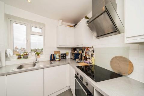 1 bedroom flat for sale, Acre Lane, London SW2