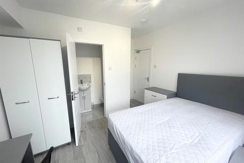 6 bedroom semi-detached house to rent, *£136pppw BILLS INCLUDED* Coventry Road, Beeston