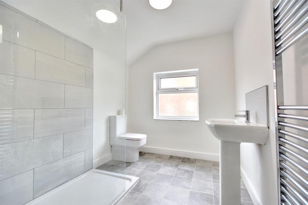 Bathroom.jpeg