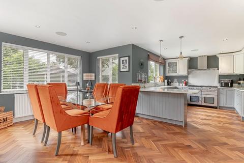 9 Appleby Avenue, Knaresborough, HG5 9LZ
