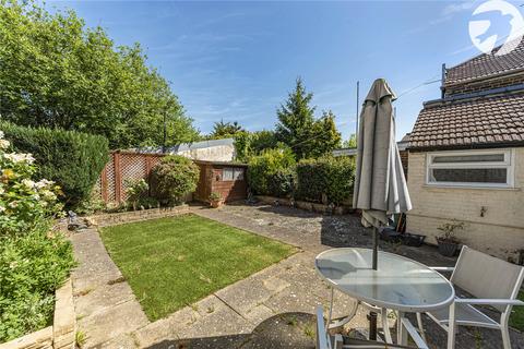 17 Eglinton Road, Swanscombe, DA10 0HS