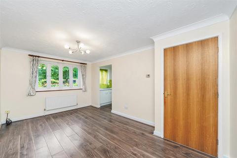 9 Westminster Gardens, London, E4 6ER