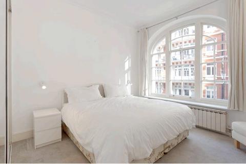 3 bedroom apartment for sale, Basil Street, London, SW3