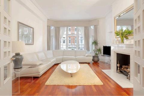 3 bedroom apartment for sale, Basil Street, London, SW3