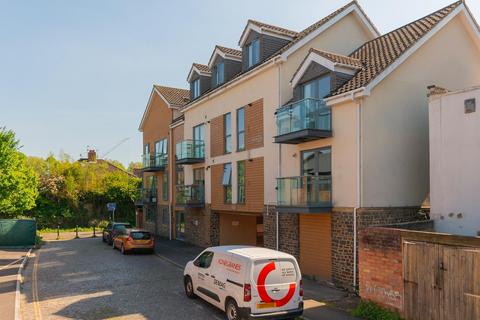 3 bedroom flat for sale, City Space, Barton Vale