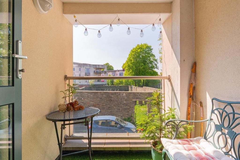 0 C6 SBV - Balcony A.jpg