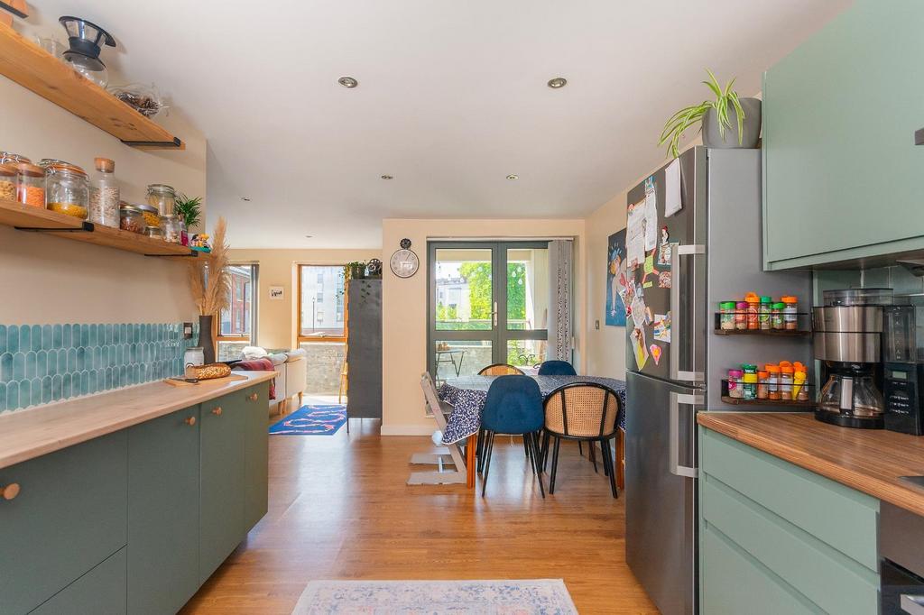 0 C6 SBV - Kitchen B.jpg