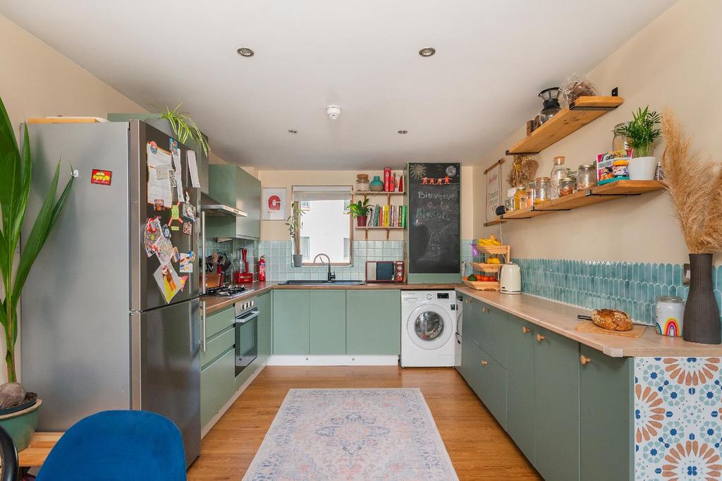 0 C6 SBV - Kitchen D.jpg