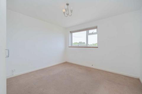 2 bedroom flat for sale, Brampton Grove, London NW4