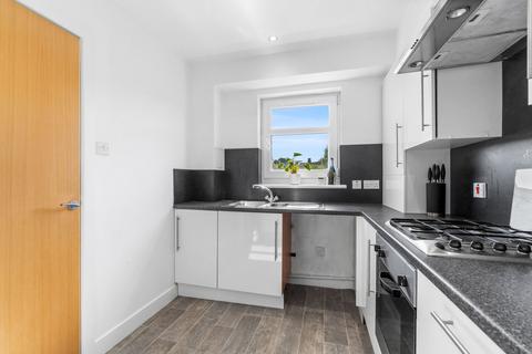 37 Bridgend, Stewarton, Kilmarnock, KA3 5DQ