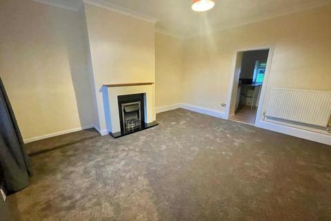 2 bedroom terraced house to rent, Scar Lane, Golcar, Huddersfield