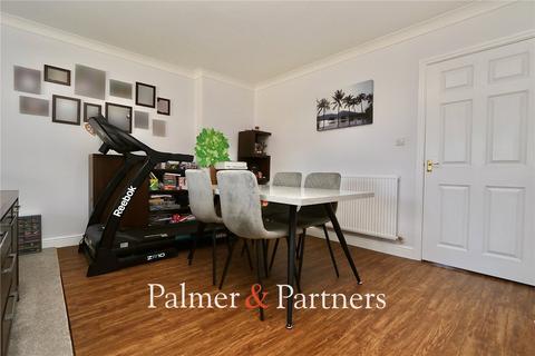 2 Burnet Close, Pinewood, Ipswich, IP8 3TN