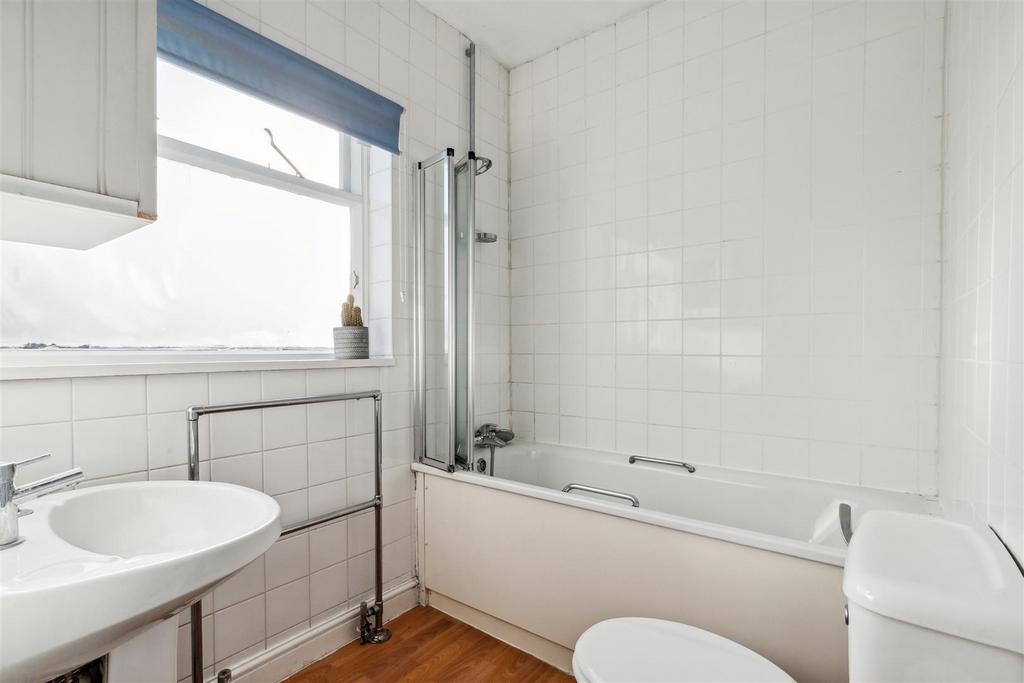 35a Sutton Lane North, Chiswick, W4-8.jpg