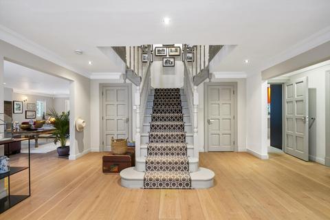 6 bedroom detached house to rent, Fairfield Park, Cobham, Surrey, KT11