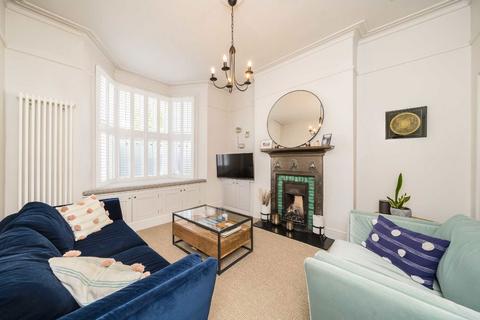 4 bedroom terraced house for sale, Hydethorpe Road, London SW12