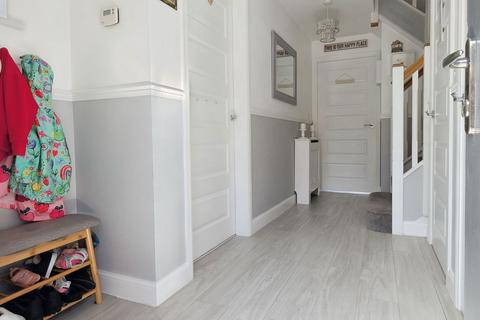 15 Niven Drive, Tonna, Neath, SA11 3FA