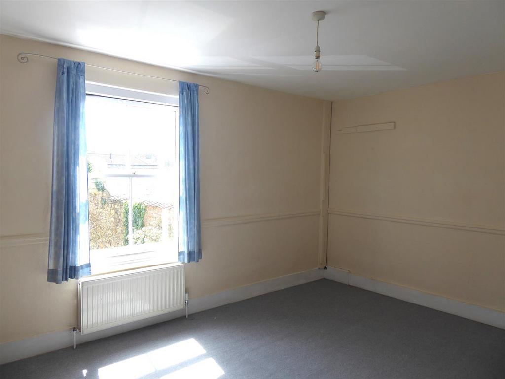 Bedroom 1,2.JPG