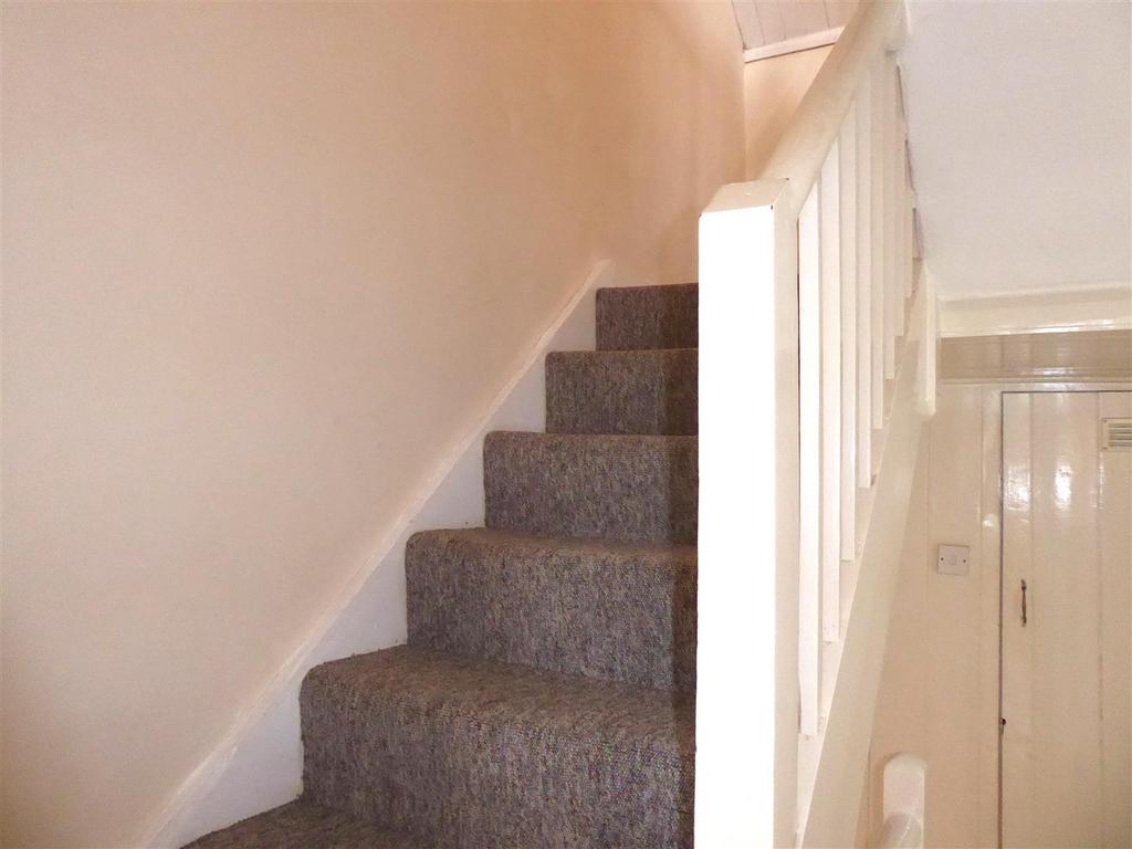 Stairs to 2nd floor.JPG