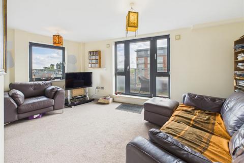 undefined, Hepworth Way, Walton-On-Thames