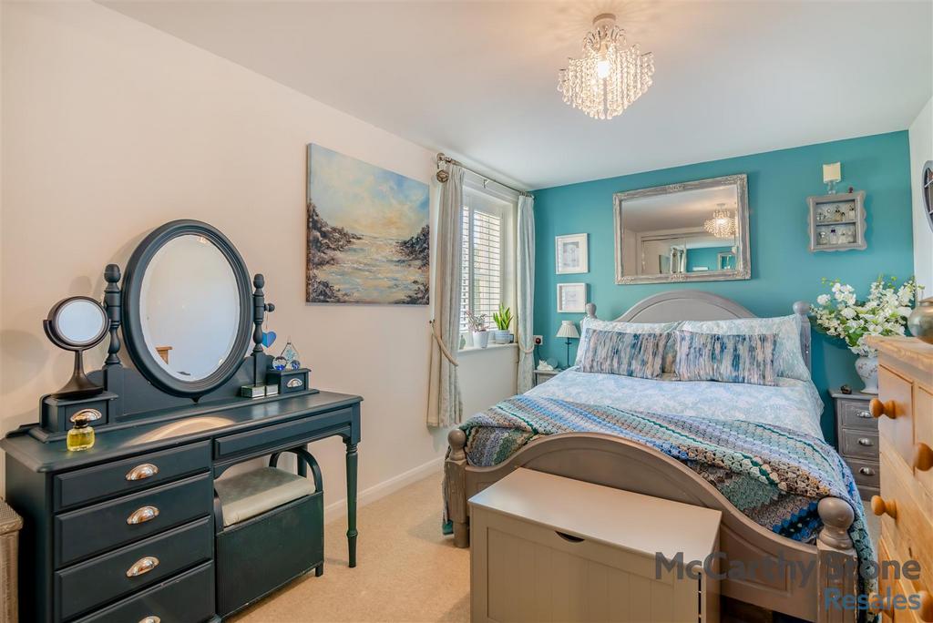 8646785-interior15.jpg