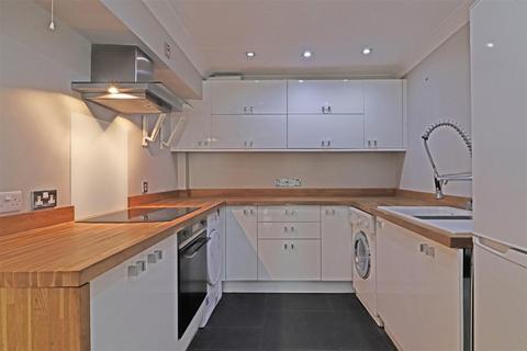 2 bedroom maisonette for sale, Alma Road, Reigate