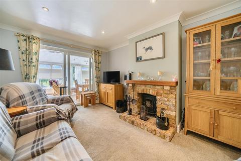 2 bedroom semi-detached bungalow for sale, Lawford Crescent, Yateley GU46