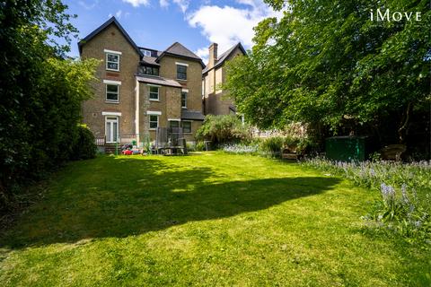 2 bedroom flat for sale, Crystal Palace Park Road, London SE26