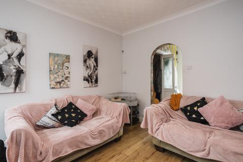 2 bedroom terraced house for sale, Clyde Street, Barnsley S71