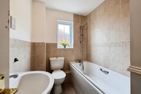 37 Alexandra Corniche, Hythe, CT21 5RW