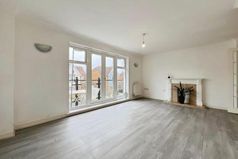 37 Alexandra Corniche, Hythe, CT21 5RW