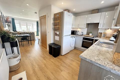 2 bedroom terraced house for sale, Stour Mews North Avenue, Bournemouth, BH10 7