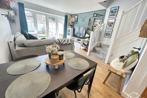 2 bedroom terraced house for sale, Stour Mews North Avenue, Bournemouth, BH10 7