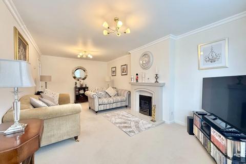 2 bedroom detached bungalow for sale, Pine Hall Drive, Barnsley