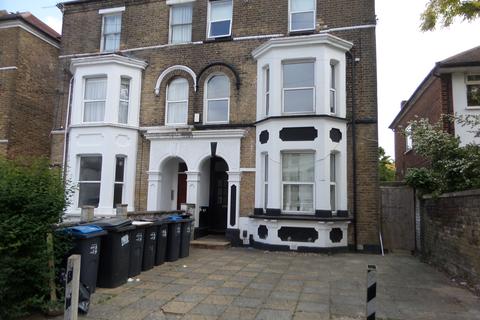 2 bedroom flat to rent, Elgin Road, Croydon CR0