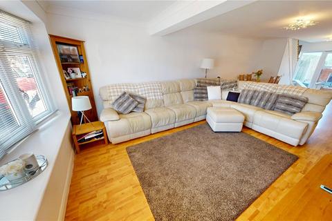 40 Fairview Avenue, Stanford-le-hope, SS17 0DT