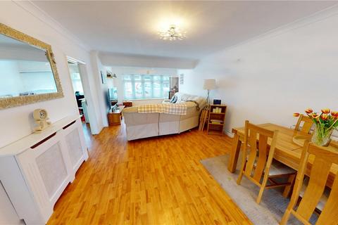 40 Fairview Avenue, Stanford-le-hope, SS17 0DT
