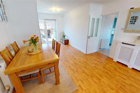 40 Fairview Avenue, Stanford-le-hope, SS17 0DT