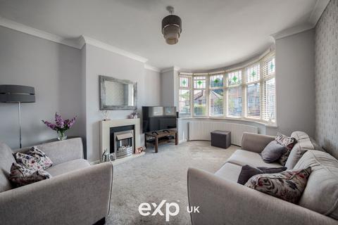 17 Braemar Road, Solihull, B92 8BU