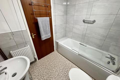 34 West End View, Cayton, Scarborough, YO11 3SP