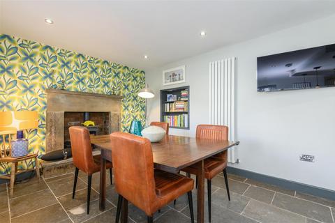 undefined, 1 Grasmere Grove, Norwood Green, HX3 8QW