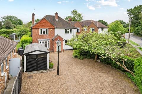 4 bedroom detached house for sale, Chobham,  Surrey,  GU24